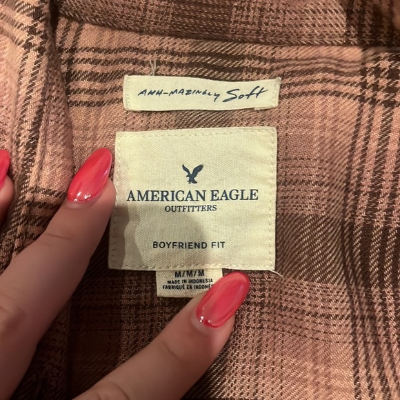 American Eagle Top - Picture 2 of 2